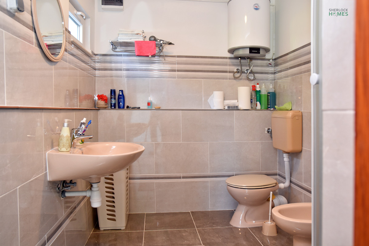 1 Bedroom Bedrooms, ,1 BathroomBathrooms,Kuće,Prodaja,1192